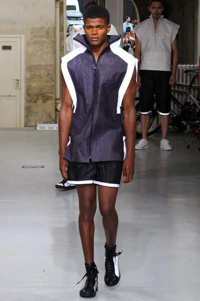 Look 42